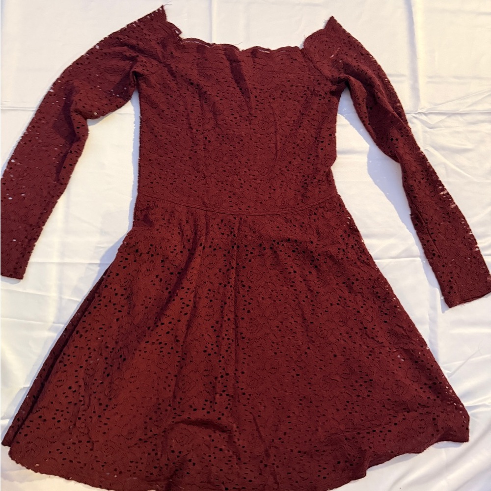 Elegant Burgundy Lace Dress